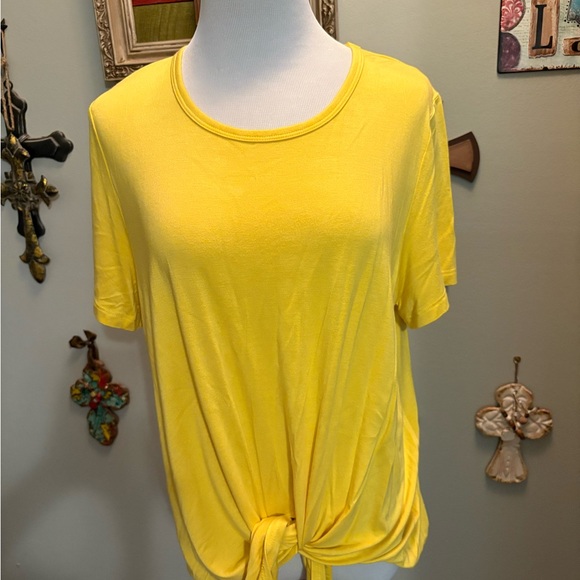 Yellow Women's Twist Top - Picture 1 of 2